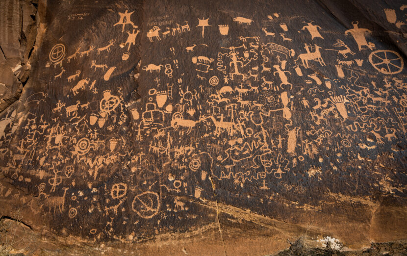 Newspaper Rock State Historic Monument - Canyonlands National Park ...